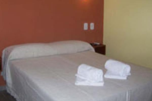 Hotel Nueva Habana Rooms Colon Bagian luar foto