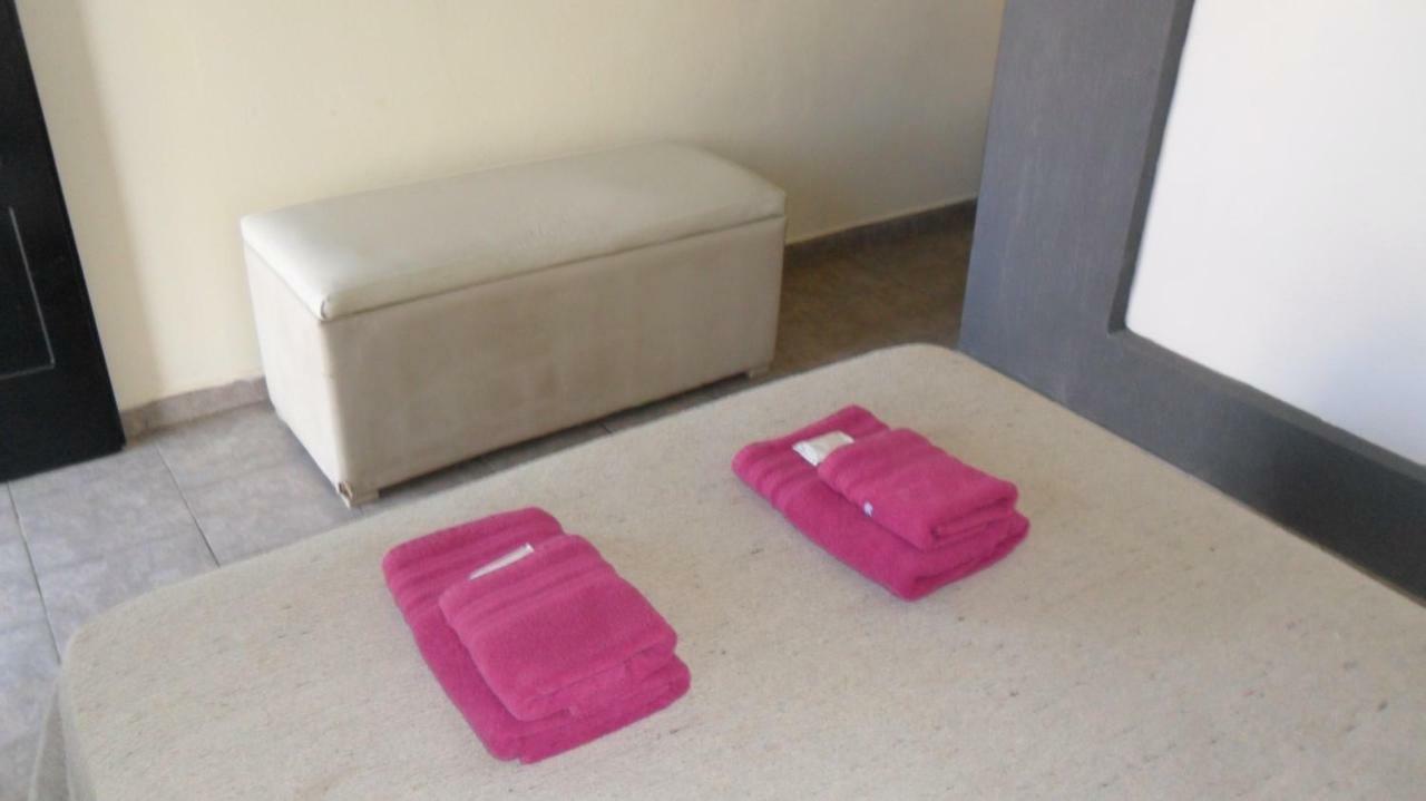 Hotel Nueva Habana Rooms Colon Bagian luar foto